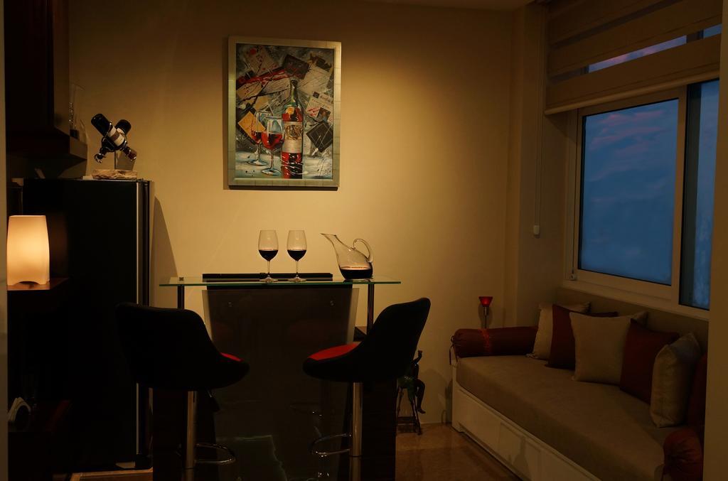 The Penthouse Above Sea Dehiwala-Mount Lavinia Exterior foto