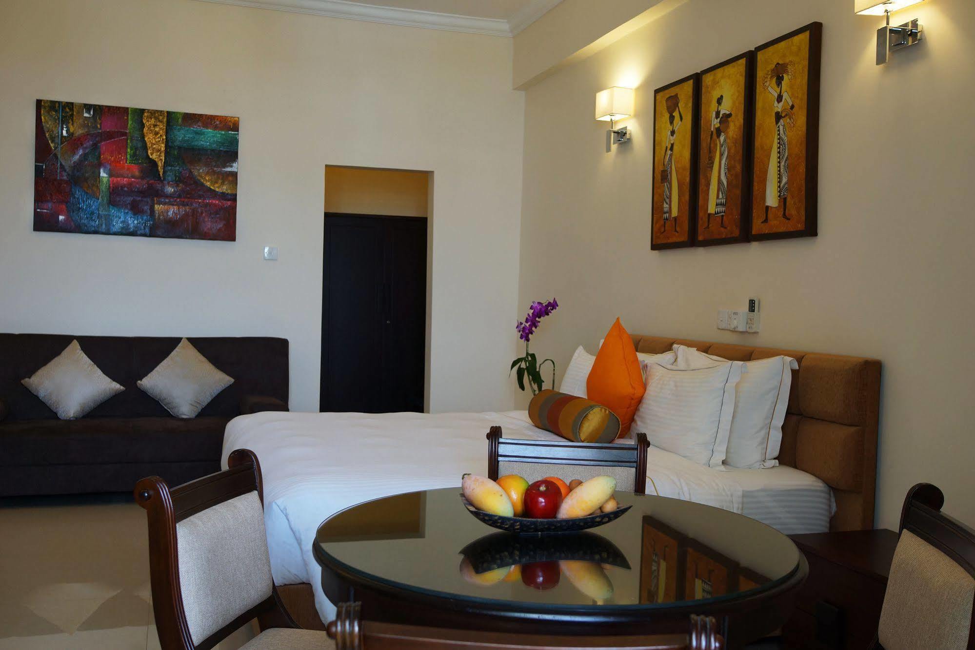 The Penthouse Above Sea Dehiwala-Mount Lavinia Exterior foto